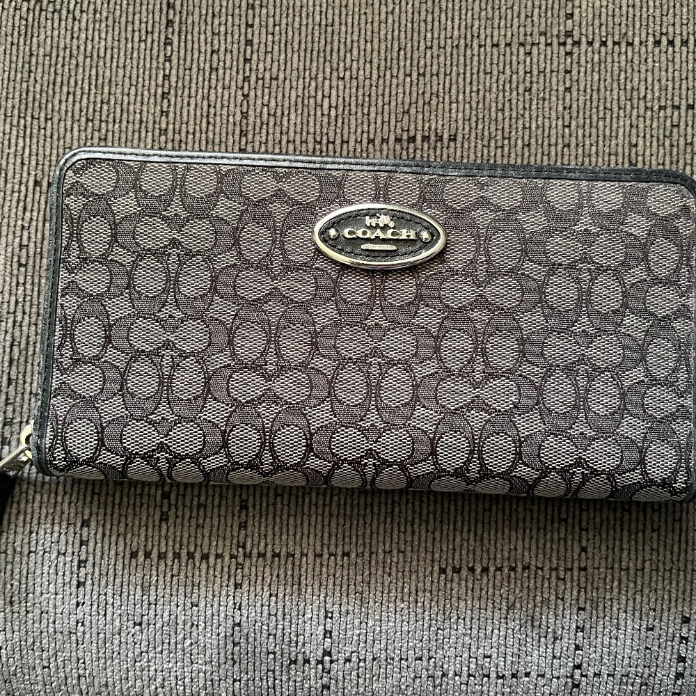 Coach wallet